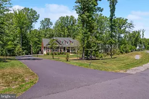 8007 Ashford Dr, Fredericksburg, VA 22407 - Photo 5