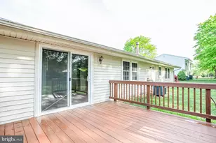 825 Barkley Dr, Fredericksburg, VA 22407 - Photo 25