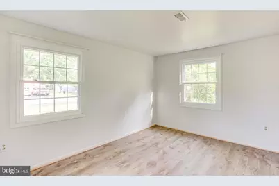 825 Barkley Drive, Fredericksburg, VA 22407 - Photo 17