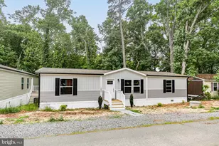4432 Hotchkiss St, Fredericksburg, VA 22408 - Photo 1