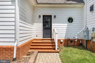 8412 Pathfinders Ct, Spotsylvania, VA 22553 - Photo 13