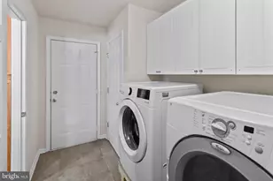 5408 Joshua Tree Cir, Fredericksburg, VA 22407 - Photo 17