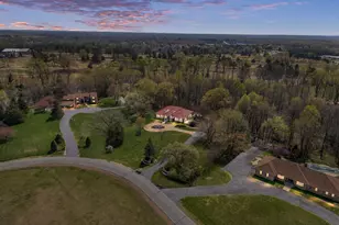 11227 N Club Dr, Fredericksburg, VA 22408 - Photo 5