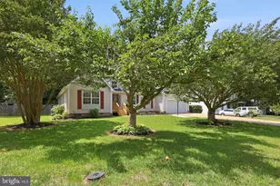 10422 Heather Greens Cir, Spotsylvania, VA 22553 - Photo 3