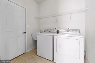 5817 S Mills Manor Ct, Fredericksburg, VA 22407 - Photo 33