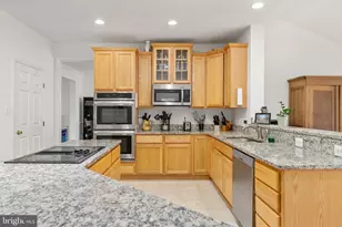 11324 Long Branch Way, Fredericksburg, VA 22408 - Photo 13