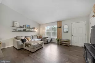 10322 Wisteria Dr, Fredericksburg, VA 22408 - Photo 3