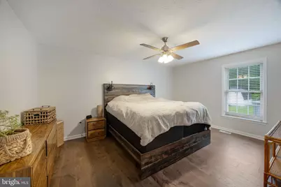 10322 Wisteria Drive, Fredericksburg, VA 22408 - Photo 11