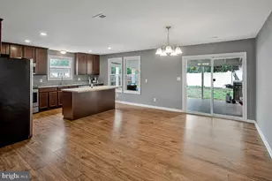 408 S Brooks Dr, Fredericksburg, VA 22408 - Photo 7