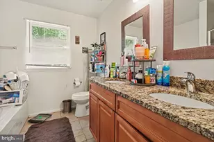 2402 Ruffin Dr, Fredericksburg, VA 22408 - Photo 21