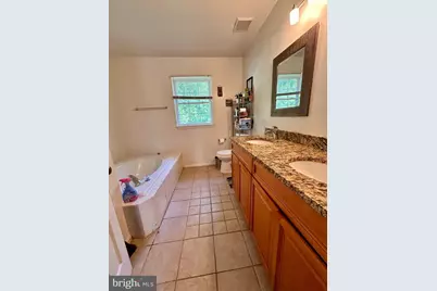 2402 Ruffin Drive, Fredericksburg, VA 22408 - Photo 19