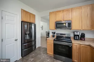 9202 Maple Valley Dr, Fredericksburg, VA 22407 - Photo 13