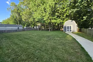 7307 Middleton Dr, Fredericksburg, VA 22407 - Photo 3
