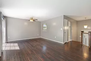 10818 Bent Tree Dr, Fredericksburg, VA 22407 - Photo 9