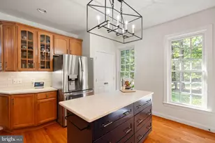 8801 General Couchs Ct, Fredericksburg, VA 22407 - Photo 5
