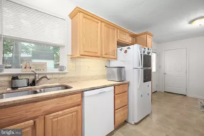 6317 Plantation Forest Drive, Spotsylvania, VA 22553 - Photo 5