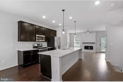 2437 Drake Lane, Fredericksburg, VA 22408 - Photo 5