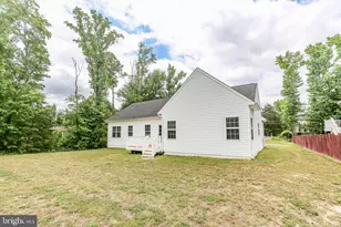 10509 Woodland Dr, Fredericksburg, VA 22407 - Photo 35