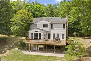 7601 Tributary Ct, Fredericksburg, VA 22408 - Photo 13