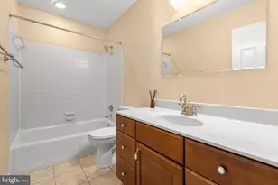 8401 Grey Ghost Ln, Fredericksburg, VA 22408 - Photo 19