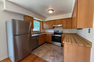 1225 Dewberry Dr, Fredericksburg, VA 22407 - Photo 9