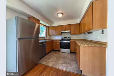 1225 Dewberry Drive, Fredericksburg, VA 22407 - Photo 11