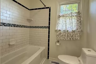1225 Dewberry Dr, Fredericksburg, VA 22407 - Photo 19