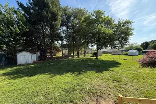 1225 Dewberry Dr, Fredericksburg, VA 22407 - Photo 29