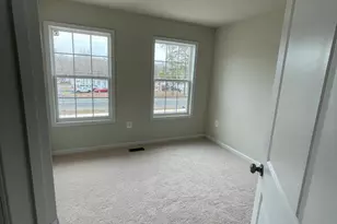 3701 Allington Ct, Fredericksburg, VA 22408 - Photo 9