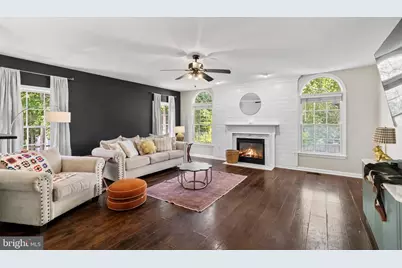 4811 Harvest Glen Court, Fredericksburg, VA 22408 - Photo 5