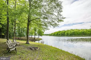 10701 Whispering Way, Fredericksburg, VA 22407 - Photo 5