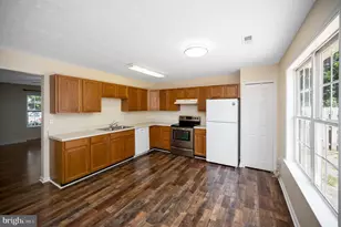 9921 W Midland Way, Fredericksburg, VA 22408 - Photo 3