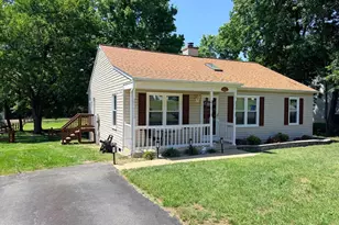 11722 Camelot Way, Fredericksburg, VA 22407 - Photo 3