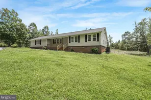 14720 Dovey Rd, Spotsylvania, VA 22551 - Photo 3