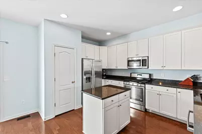1506 Hudgins Farm Circle, Fredericksburg, VA 22408 - Photo 3