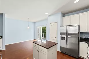 1506 Hudgins Farm Cir, Fredericksburg, VA 22408 - Photo 5