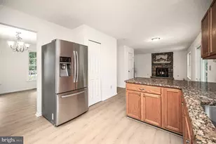 7301 Sunset Ridge Ct, Fredericksburg, VA 22407 - Photo 9