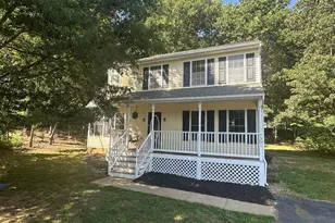 7301 Sunset Ridge Ct, Fredericksburg, VA 22407 - Photo 1