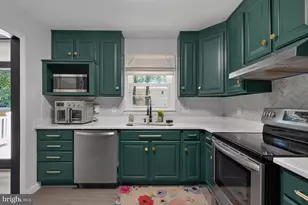 11821 Rutherford Dr, Fredericksburg, VA 22407 - Photo 19