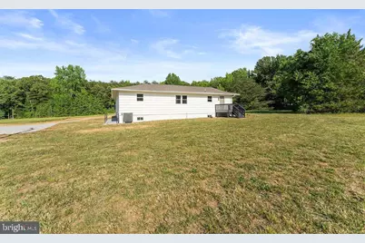 6806 S Roxbury Mill Road, Spotsylvania, VA 22551 - Photo 19