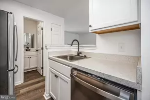 11159 Thornberry Ct, Fredericksburg, VA 22407 - Photo 13