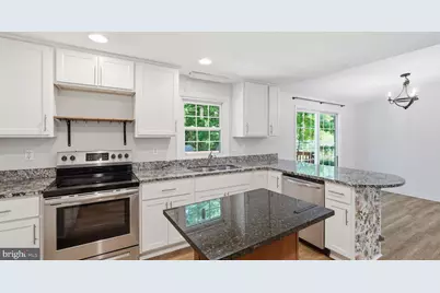 11704 Camelot Way, Fredericksburg, VA 22407 - Photo 7