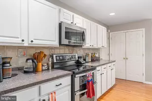 9609 Norwick Ln, Fredericksburg, VA 22408 - Photo 15