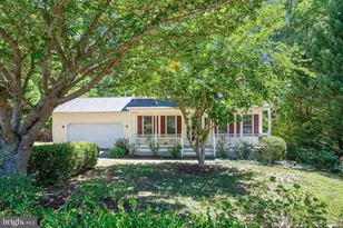 9609 Norwick Ln, Fredericksburg, VA 22408 - Photo 5
