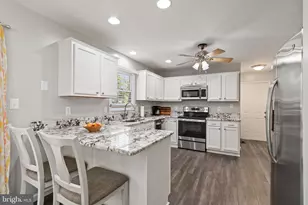8815 Henly Ct, Fredericksburg, VA 22408 - Photo 3