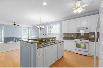 11703 Legacy Woods Drive, Fredericksburg, VA 22407 - Photo 9