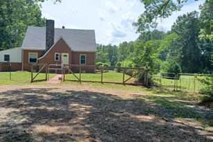 11200 Jackson Trail W, Spotsylvania, VA 22553 - Photo 3