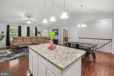 508 General, Spotsylvania, VA 22551 - Photo 9