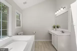 8801 Pepperidge Dr, Spotsylvania, VA 22551 - Photo 35