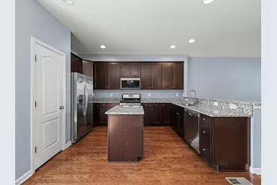 1428 Hudgins Farm Circle, Fredericksburg, VA 22408 - Photo 9